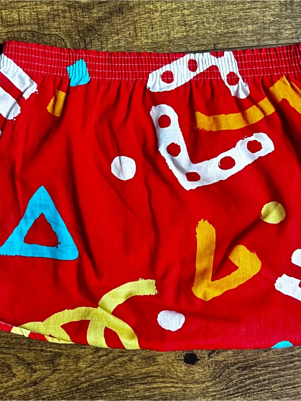 Mervyn’s ~ Men’s Large ~ Red W/ Multi-Colors Abstract ~ Retro ~ Boxer Shorts